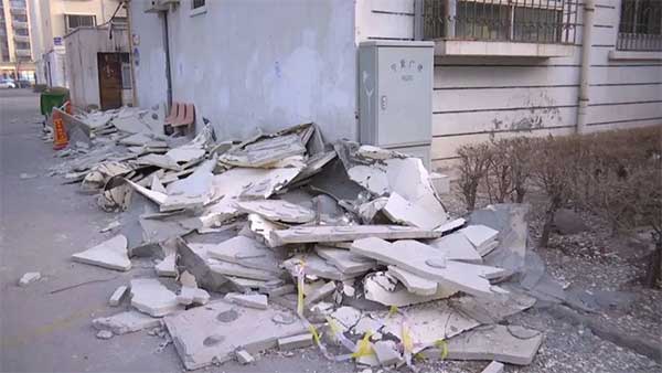 һ�����L�^���y��һС�^�≦���،Ӵ���eÓ�䣡