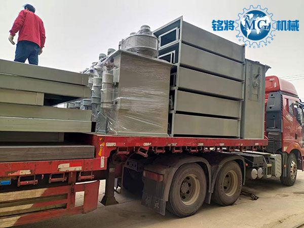 ���K���Ҹۿ͑��ɷ�ɰ�{���a���O��l؛